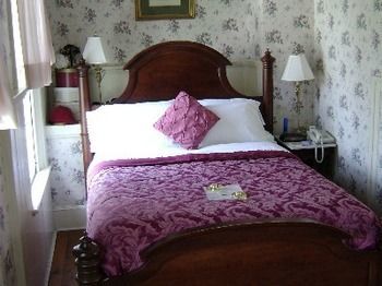 Inn At The Canal Bed & Breakfast Chesapeake City エクステリア 写真