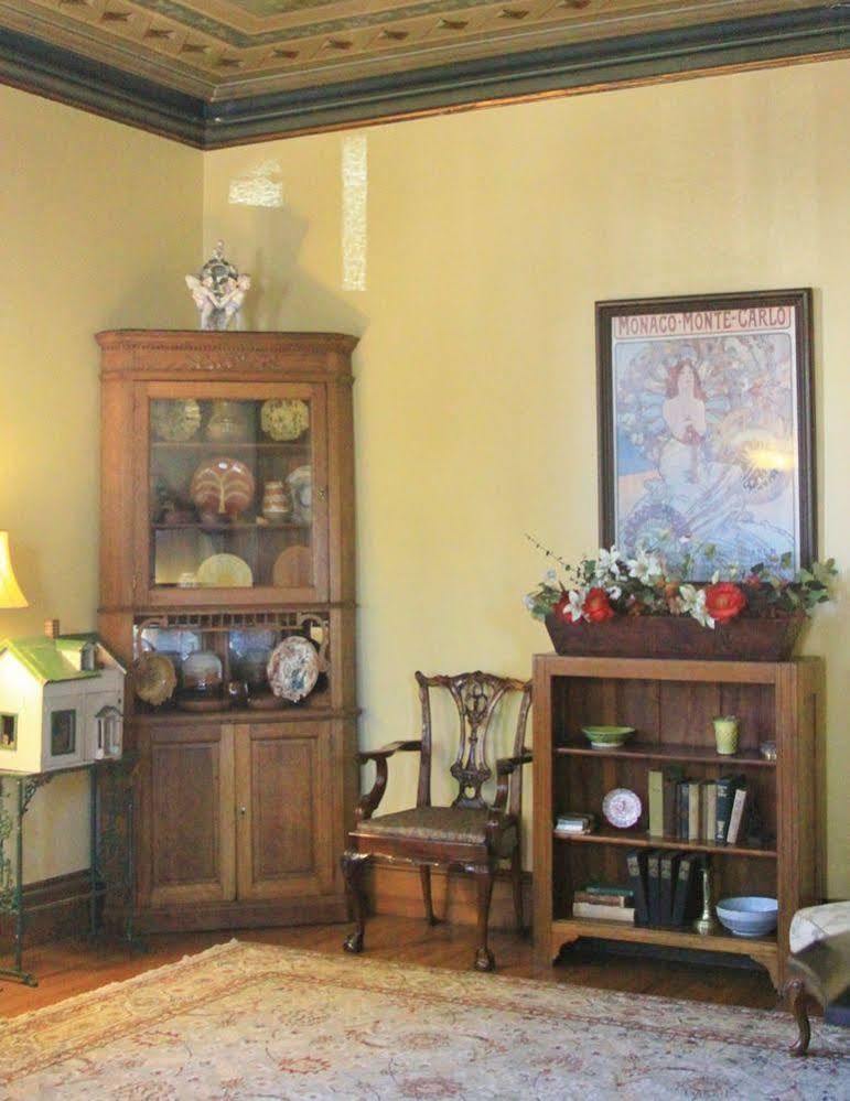 Inn At The Canal Bed & Breakfast Chesapeake City エクステリア 写真